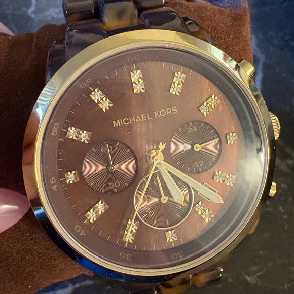 Michael Kors Tortoiseshell watch - Picture 1 of 12